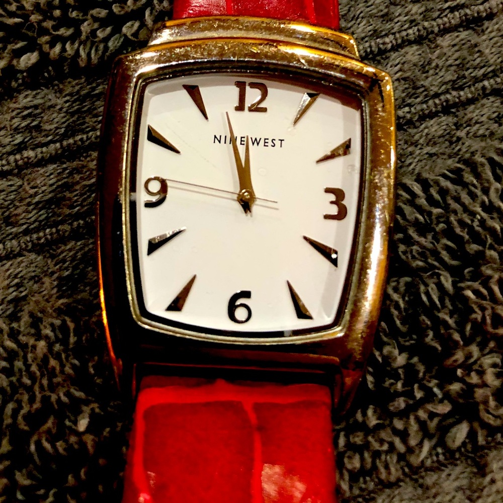❤️❤️Nine West Ladies Watch